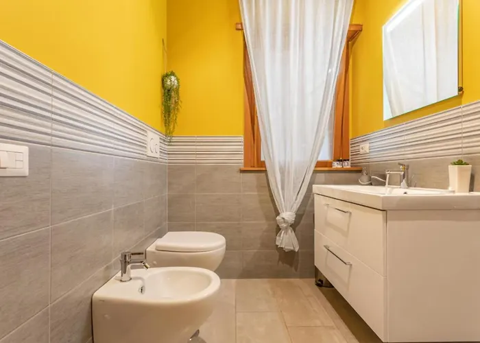 Kitty - Close To The Vatican * Róma