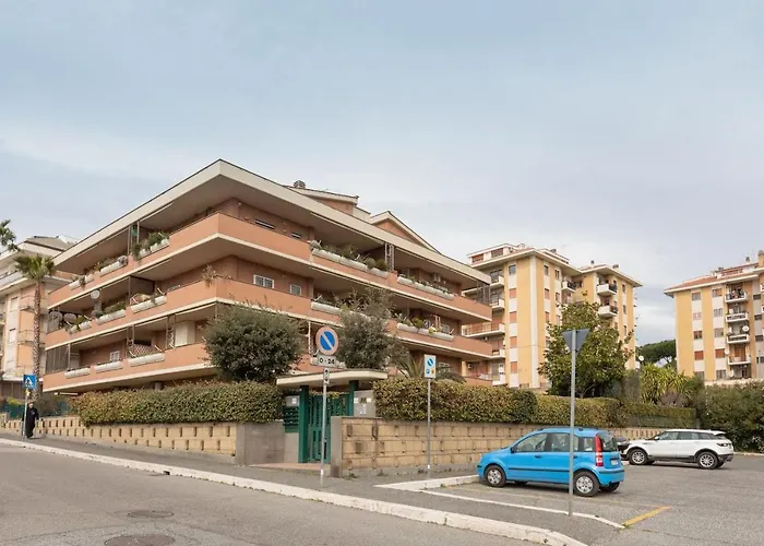 Kitty - Close To The Vatican *